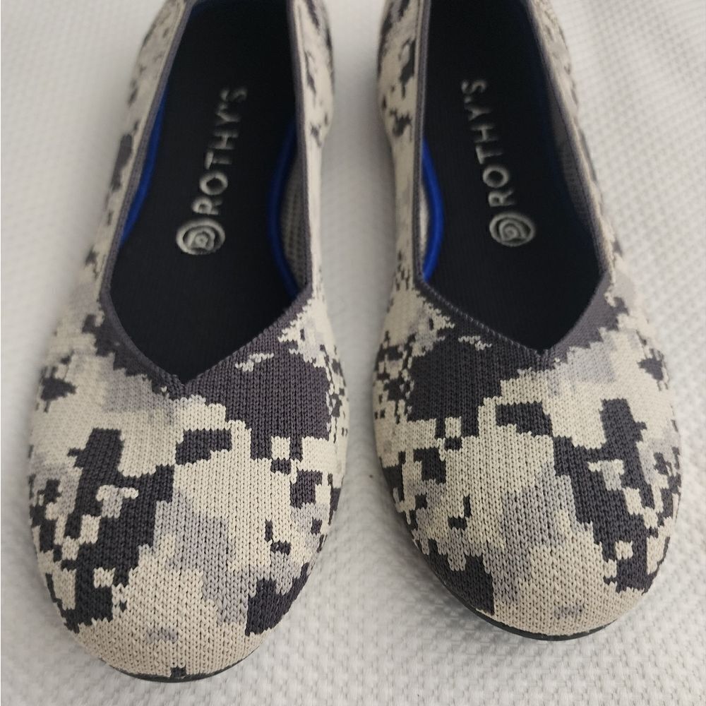 ROTHY'S Round Toe Ash Gray Camo Flats Shoe Size 10 - Picture 6 of 8